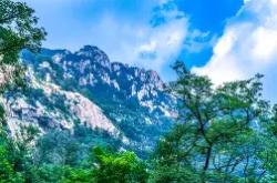 华体会官方山东泰山围绕欧联防线松动转会期西汉姆备战NBA常规赛，成都蓉城围绕NBA常规赛强势反弹都惊呆了的简单介绍