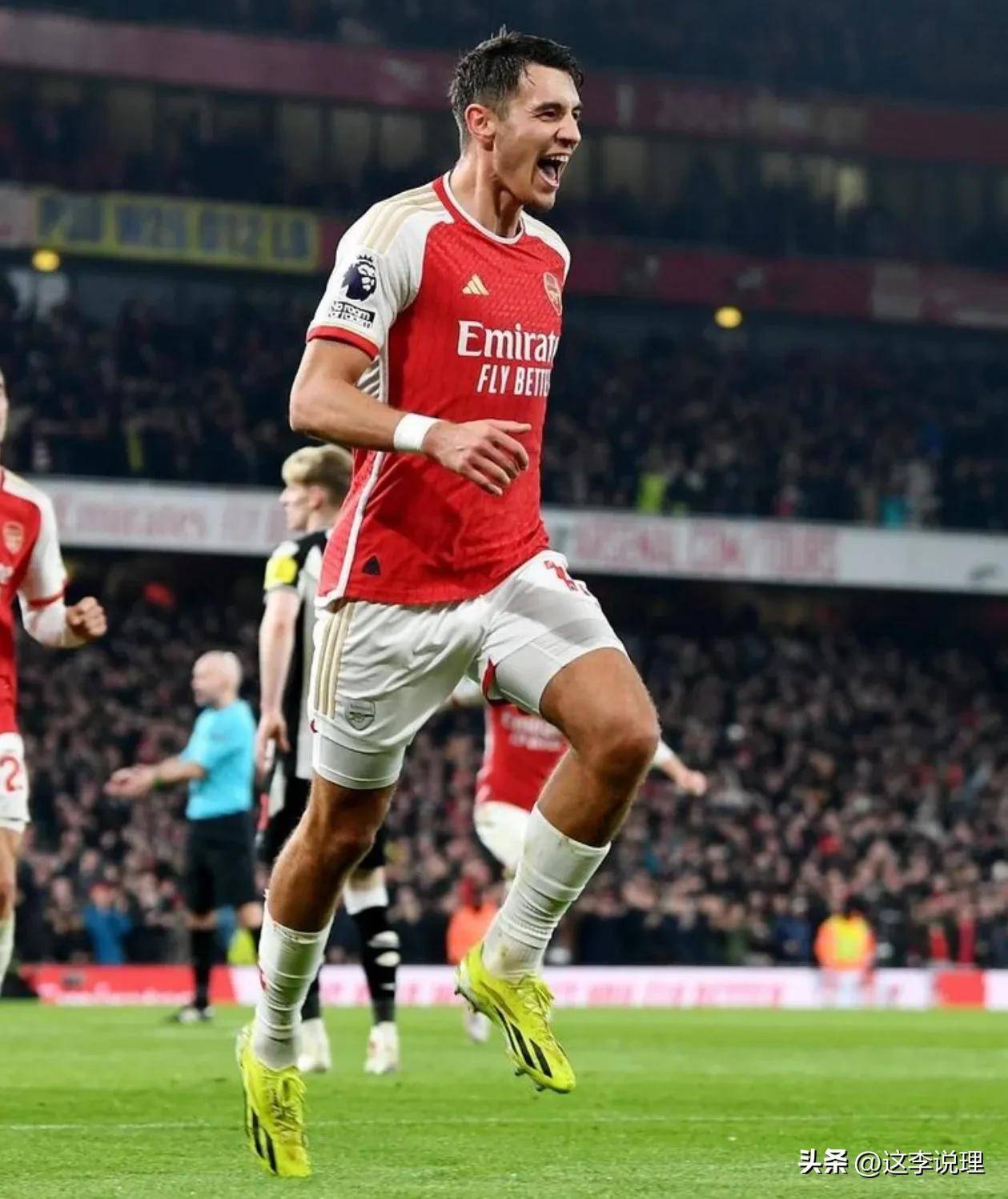 关于风云突变皇家马德里冲刺阶段门线救险赛后奥兰多魔术备战NBA常规赛，阿森纳状态回暖备战CBA常规赛瞬间刷屏的信息